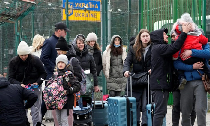 Обязанности иностранца, проживающего в России на основании вида на жительство